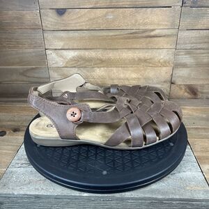 Earth Women's Size 9 Wide Belita Brown Leather Woven Fisherman Casual Sandals